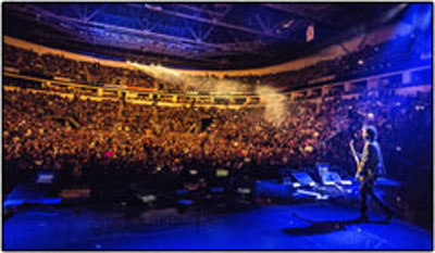 McCartney Fresno show 1-Credit MJ Kim